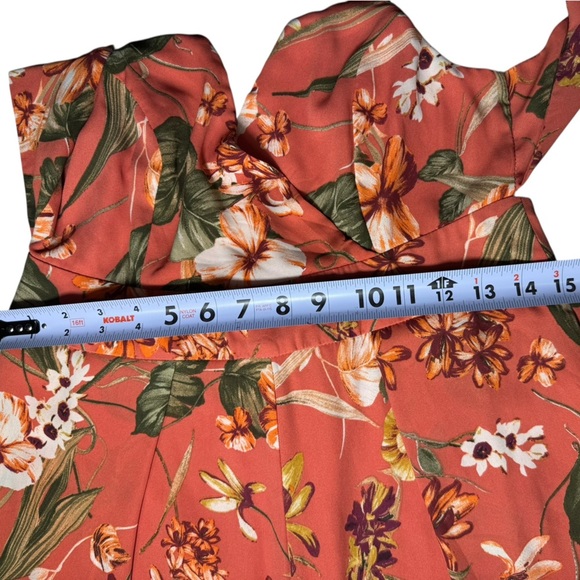 Illa Illa burnt orange boho floral women’s jumpsuit size medium. - Picture 9 of 11
